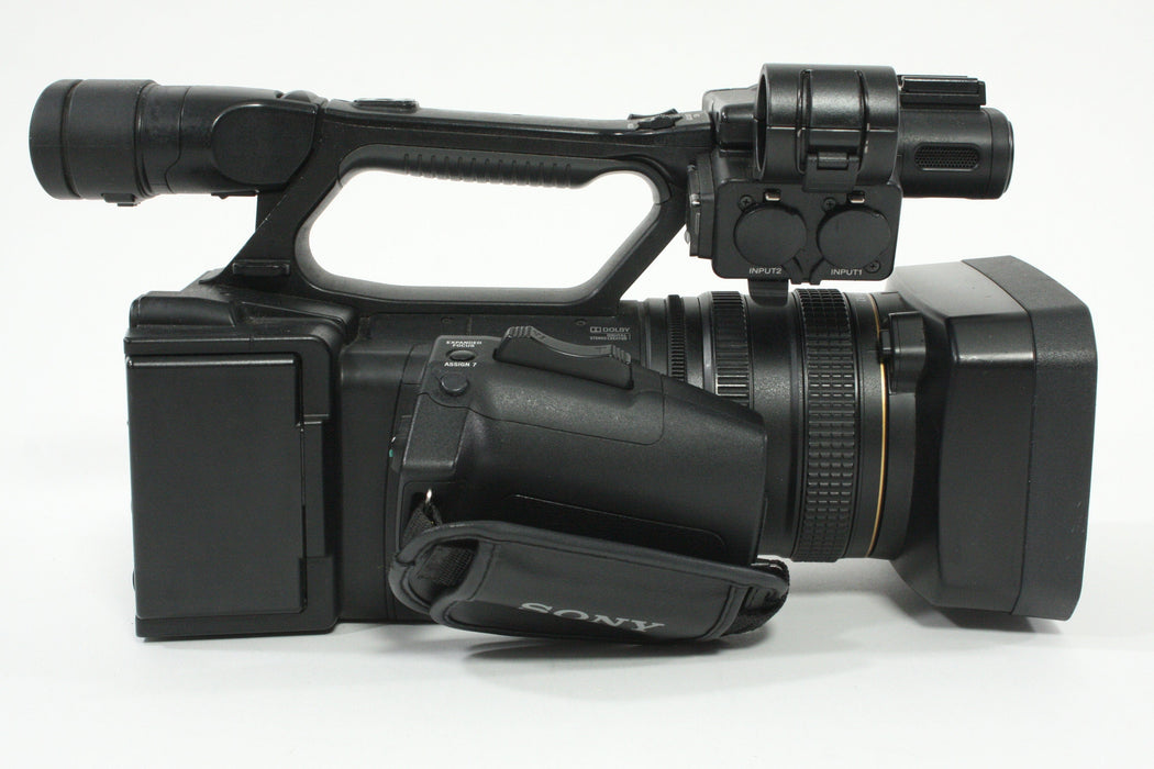 Sony HXR-NX5U NXCAM Professional Camcorder - 550  hours usage - Selling as-is.