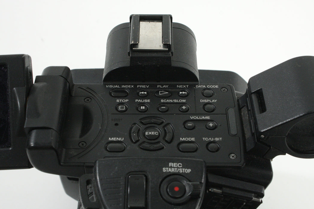 Sony HXR-NX5U NXCAM Professional Camcorder - 550  hours usage - Selling as-is.