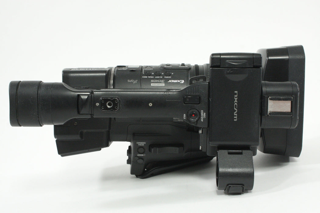 Sony HXR-NX5U NXCAM Professional Camcorder - 550  hours usage - Selling as-is.