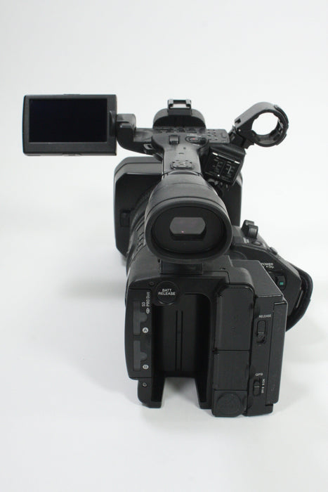 Sony HXR-NX5U NXCAM Professional Camcorder - 720 hours usage
