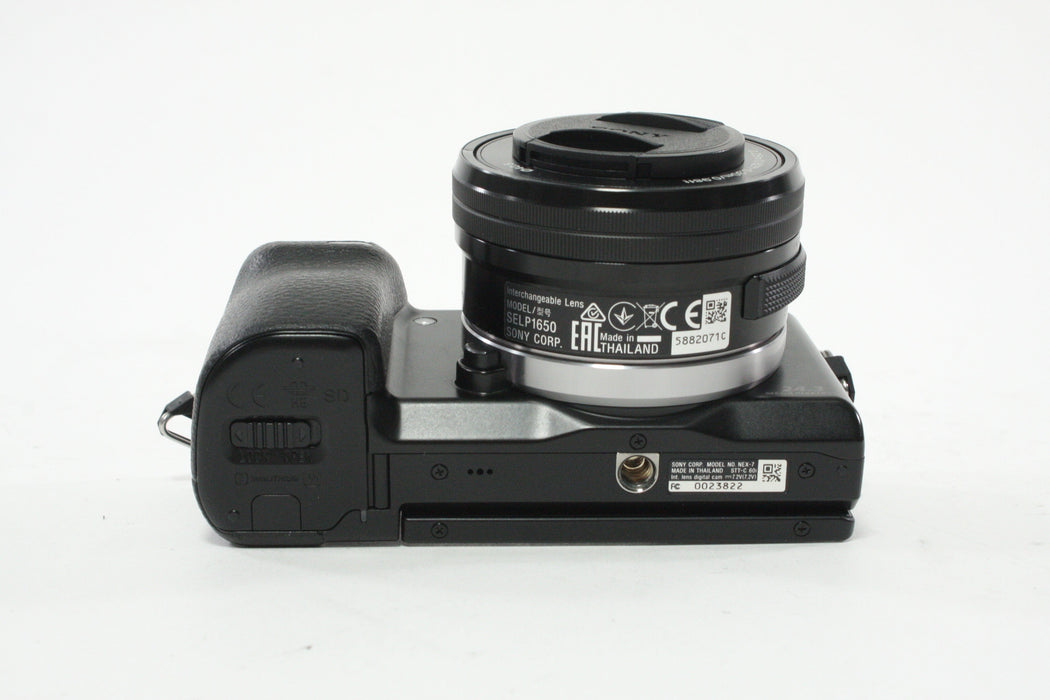 Sony NEX-7 Mirrorless Digital Camera with 16-20mm f/3.5-5.6 E OSS Shutter Count 1,188