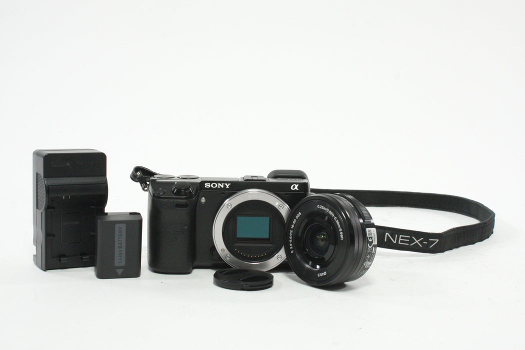 Sony NEX-7 Mirrorless Digital Camera with 16-20mm f/3.5-5.6 E OSS Shutter Count 1,188