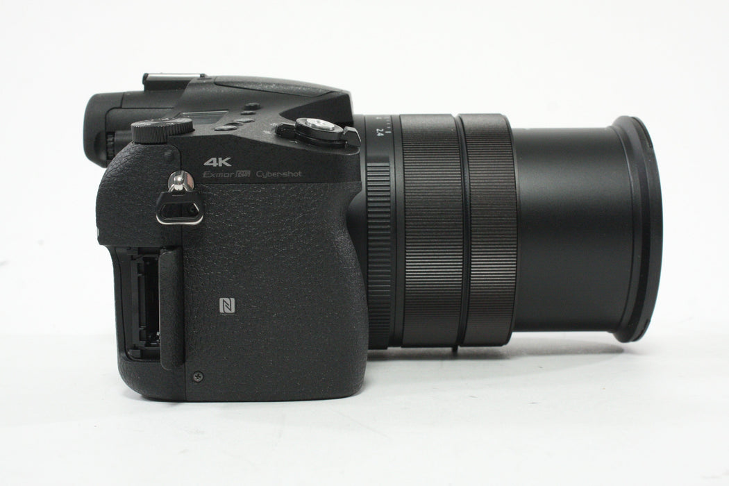 Sony RX10 IV Digital Camera 25x Zoom 20.1mp