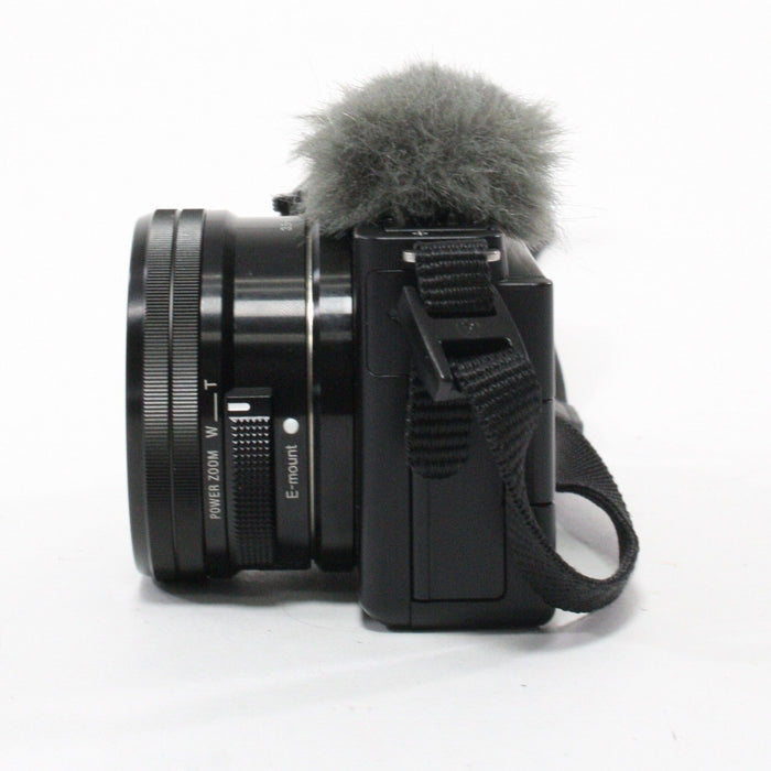 Sony ZV-E 10 with 16-50mm f/3.5-5.6 PZ OSS with Shutter Count 147
