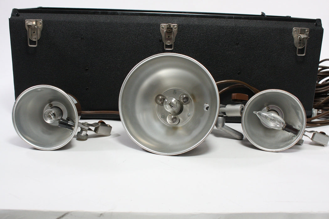 Speedotron D80ZB 3 Light Kit with Stands and Case