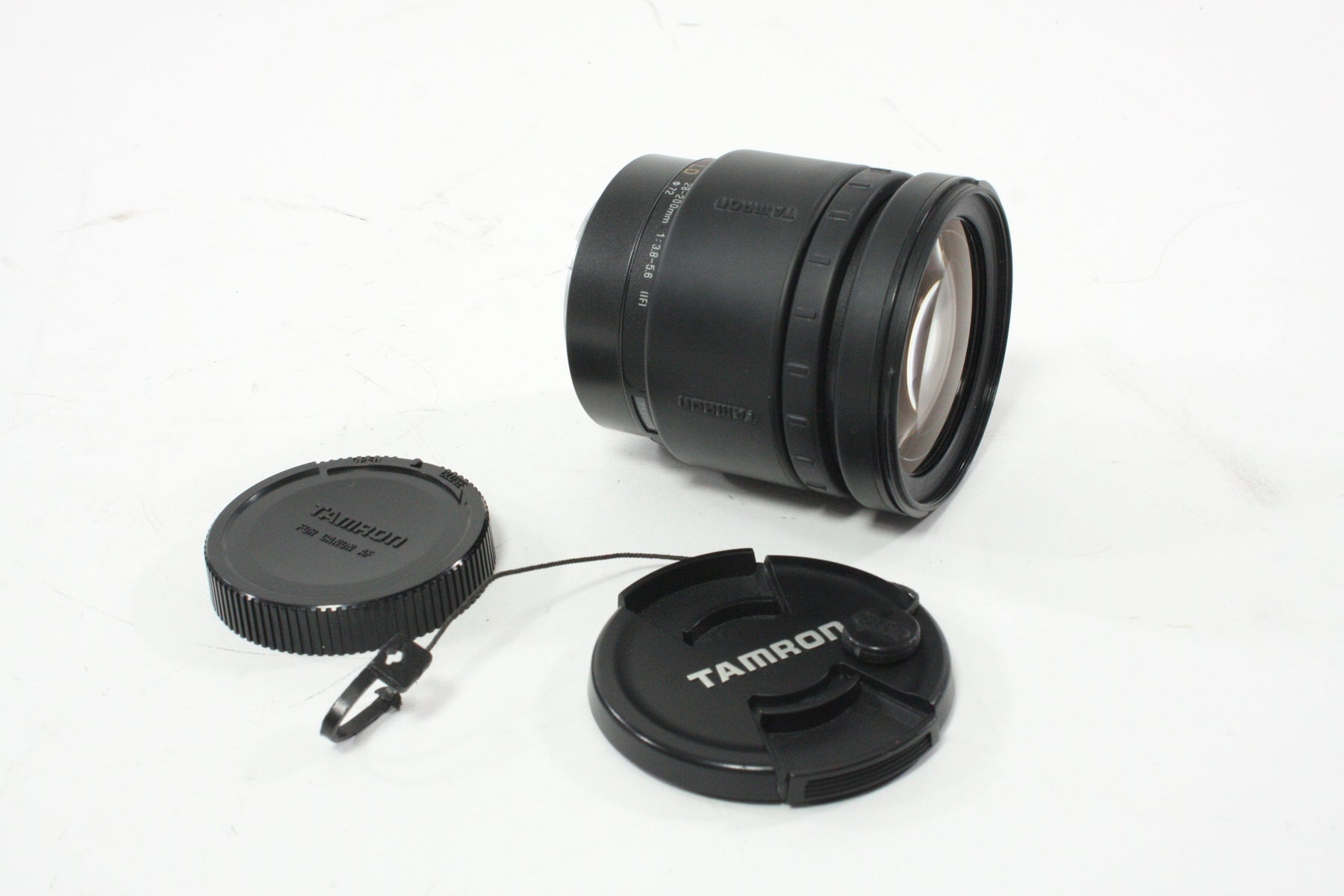 Tamron 28-200mm f/3.8-5.6 (IF) LD Lens for Canon EF Mount