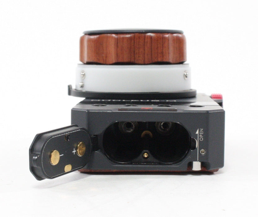 Tilta Nucleus-M Control Pad with 2 handles and 2 motors