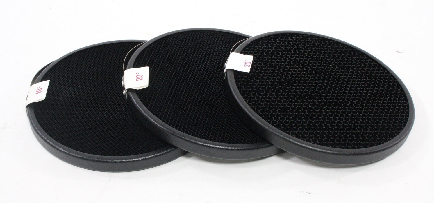 UMF Mainframe Cone for Barndoors (not included) for Paul C Buff Mount w/ 3 Grids