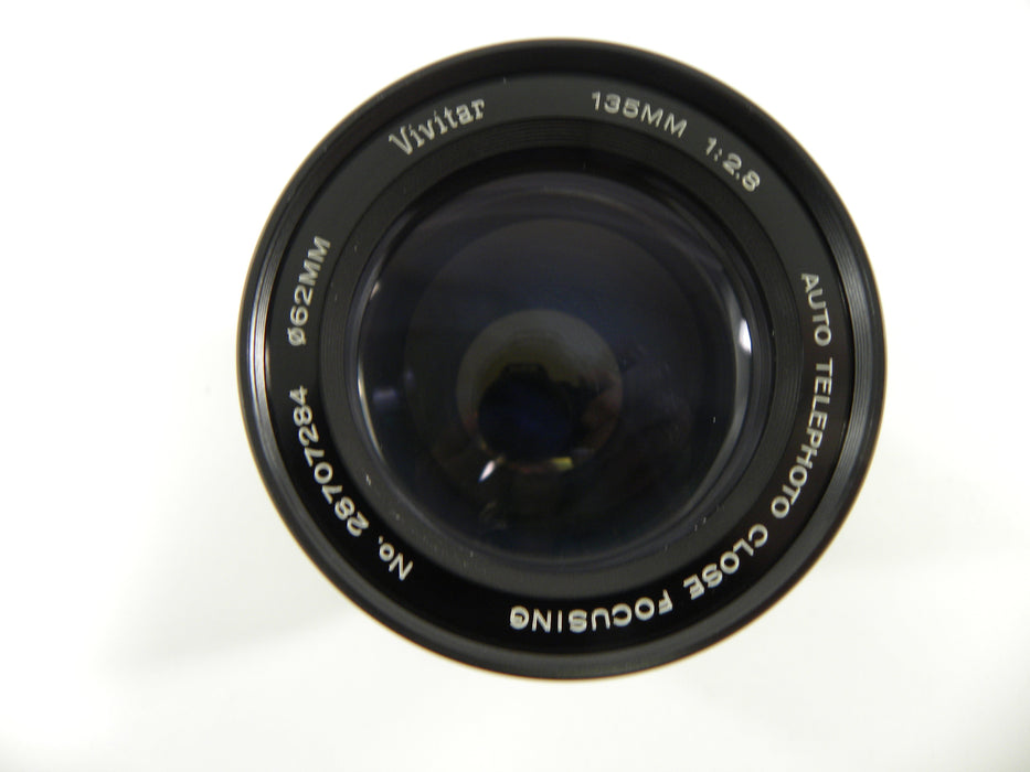 Vivitar Auto Telephoto Close Focusing 135mm f2.8 Canon FD Mount