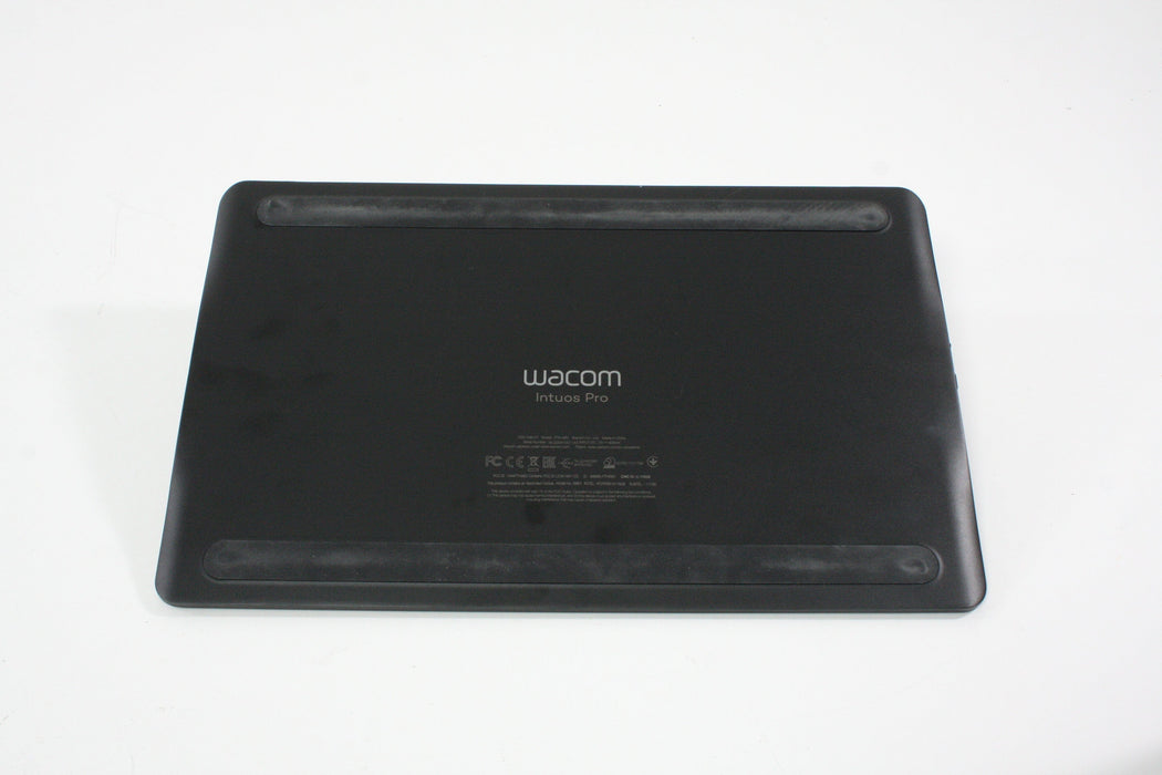 Wacom Intuos Pro PTH-660 with Pen and Dock