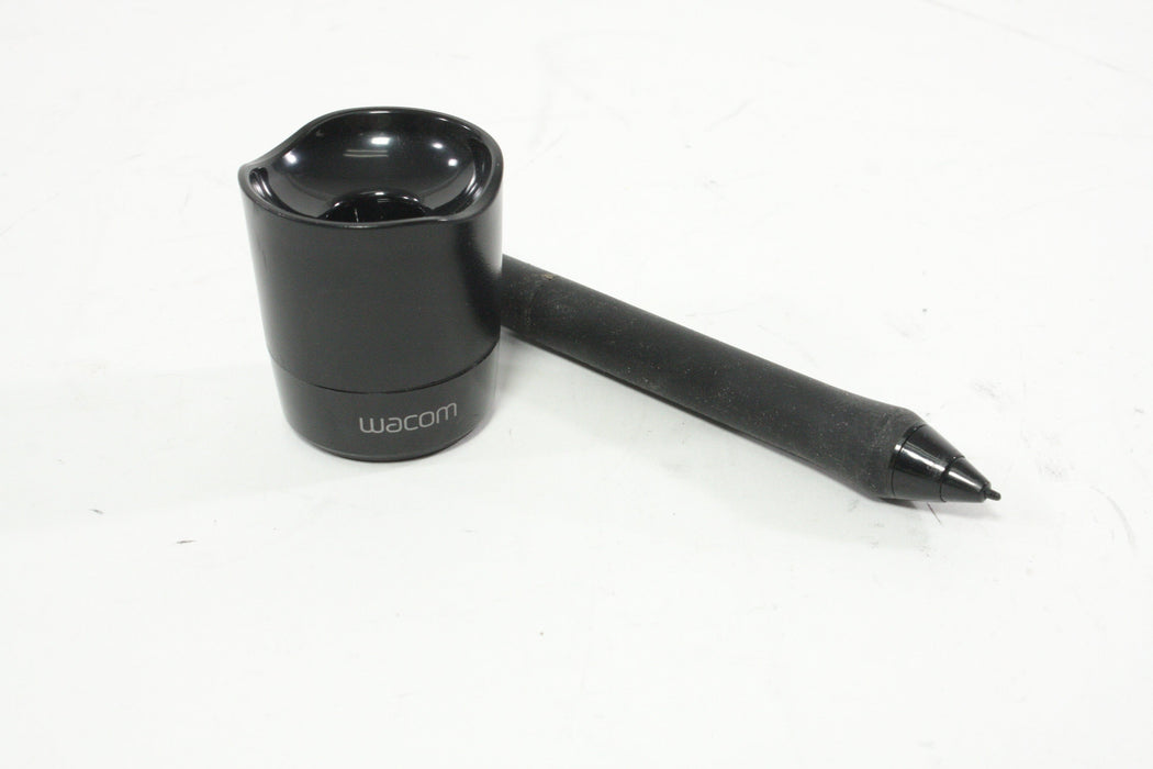 Wacom PTK-440 Tablet with Accessories
