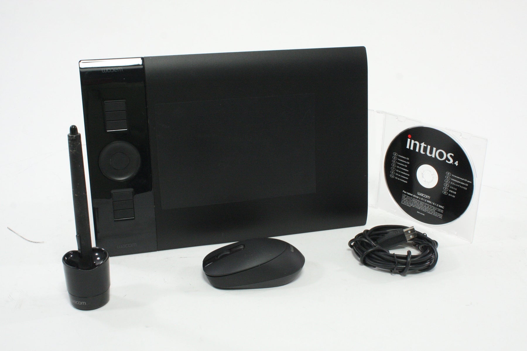 Wacom PTK-440 Tablet with Accessories