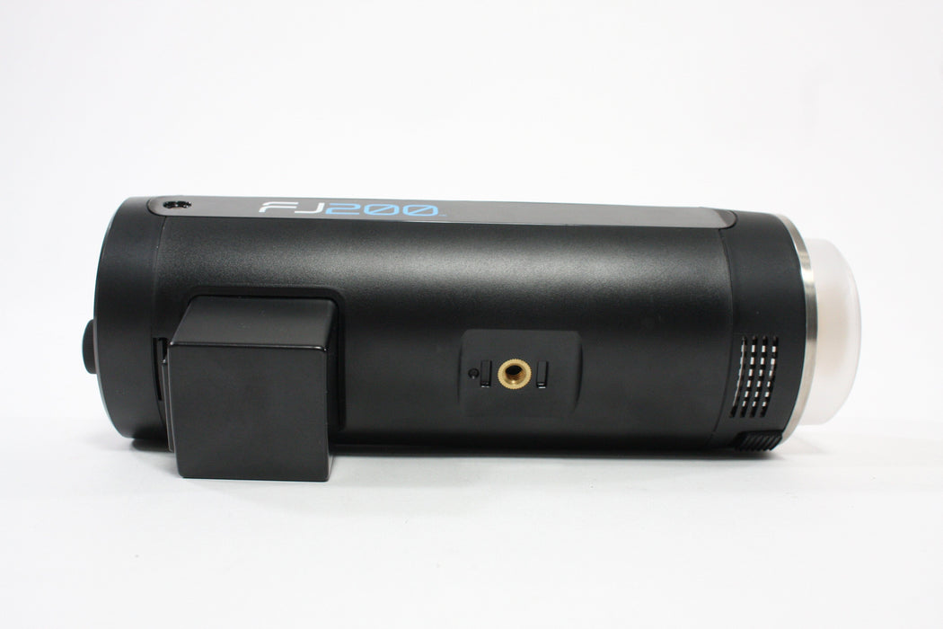 Westcott FJ200 Strobe in Case