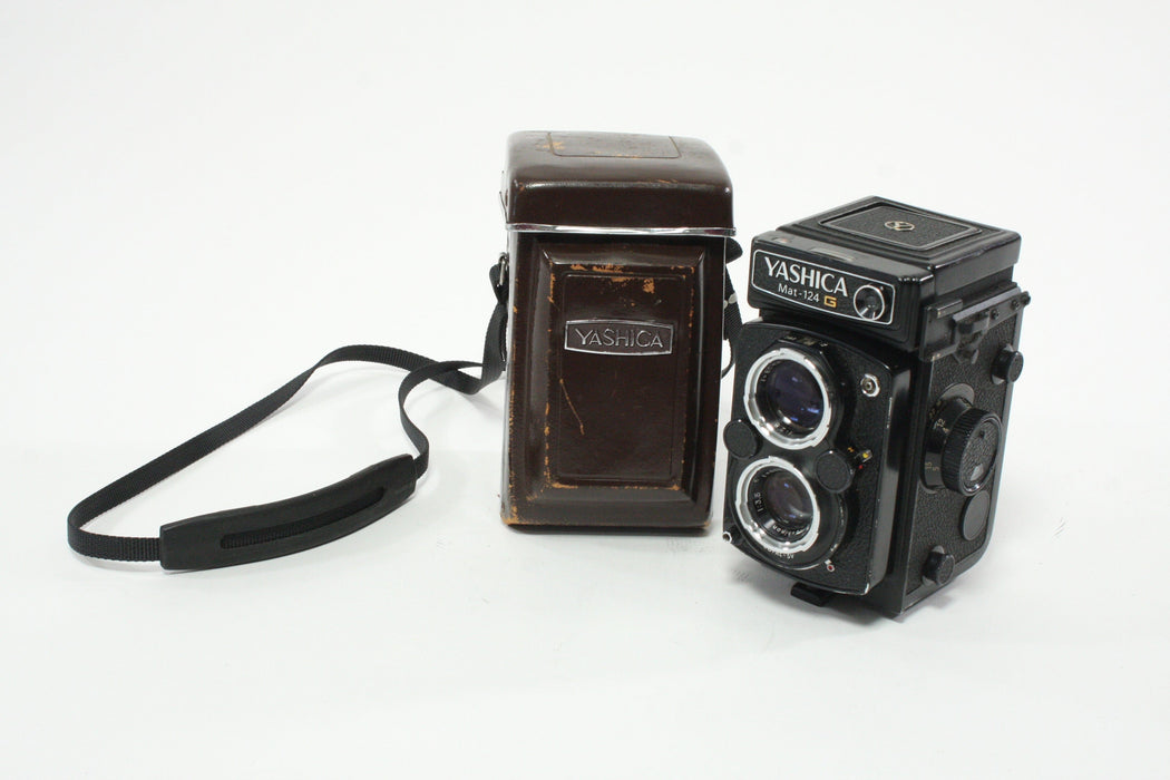 Yashica 124 G Medium Format Camera