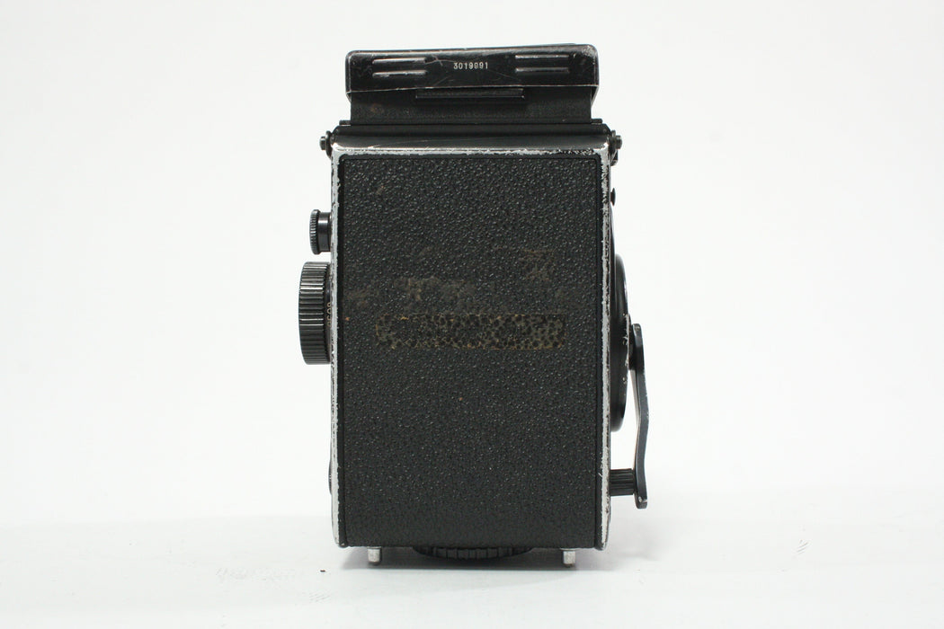 Yashica 124 G Medium Format Camera