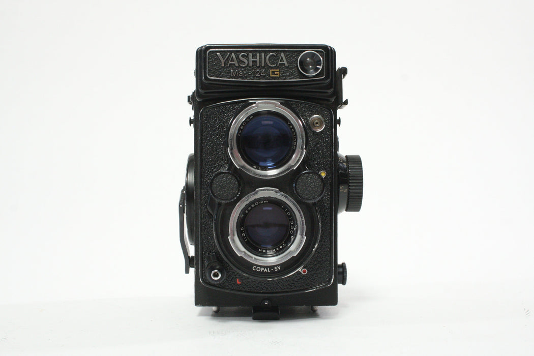 Yashica 124 G Medium Format Camera