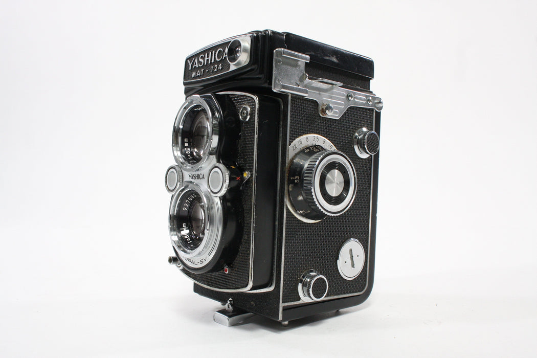Yashica Mat-124 Twin Lens Reflex (TLR) Medium Format Camera