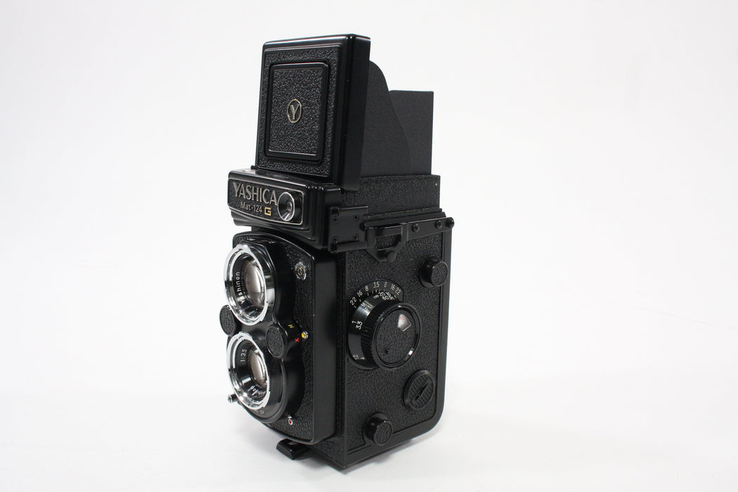 Yashica Mat-124G Twin Lens Reflex (TLR) Medium Format Camera