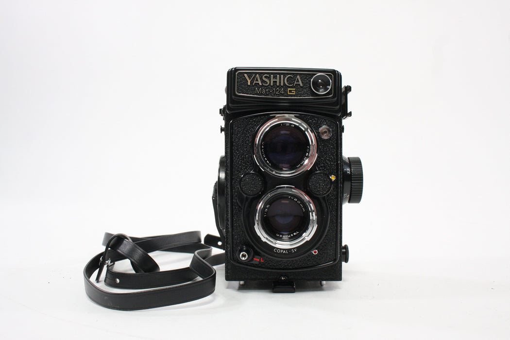 Yashica Mat-124G Twin Lens Reflex (TLR) Medium Format Camera