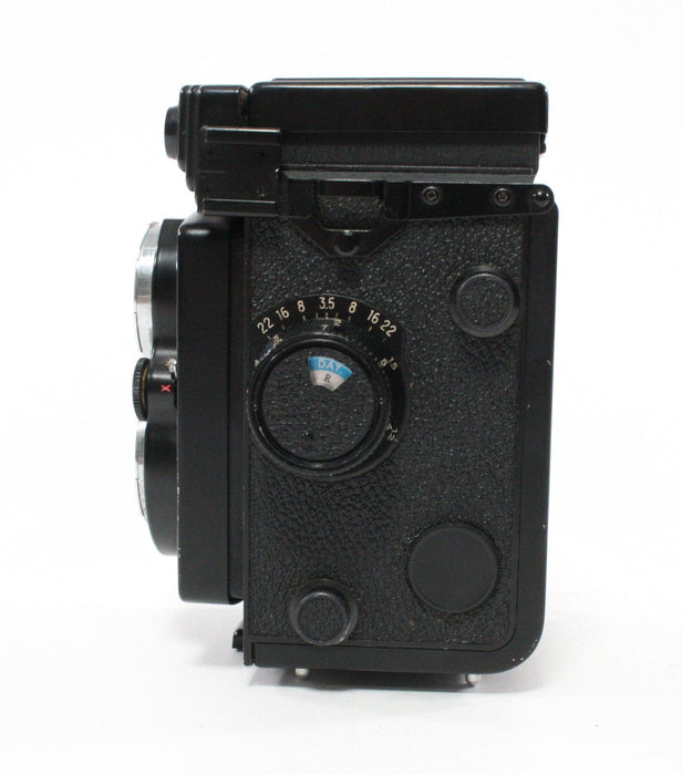 Yashica Mat-124G Twin Lens Reflex (TLR) Medium Format Camera
