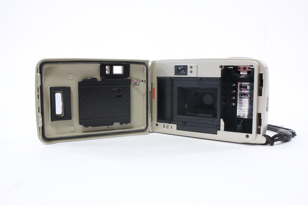 Yashica T4 Super 35mm Camera