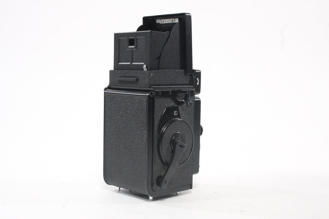Yashica Mat 124G Medium Format Camera with Case