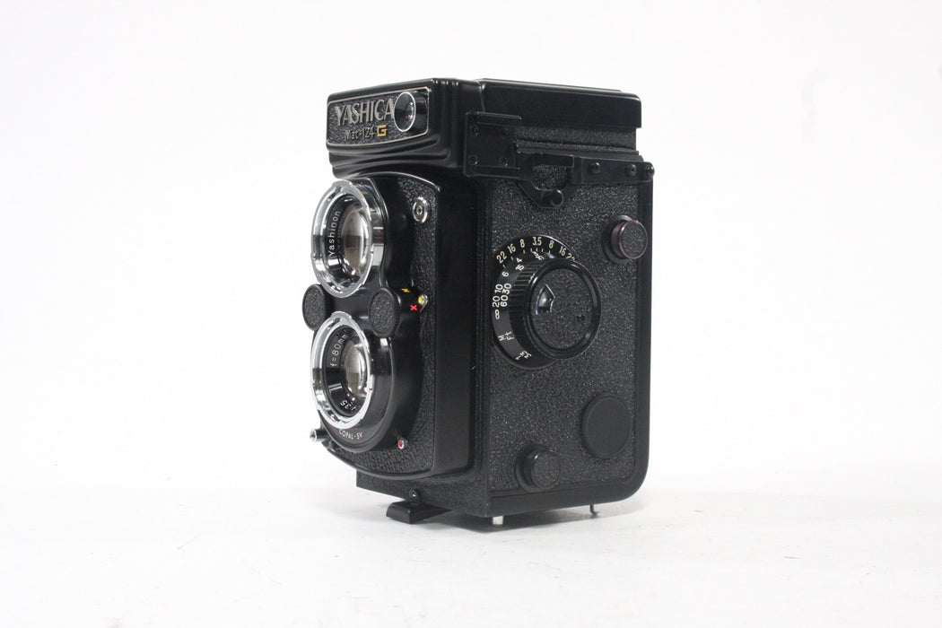 Yashica Mat 124G Medium Format Camera with Case