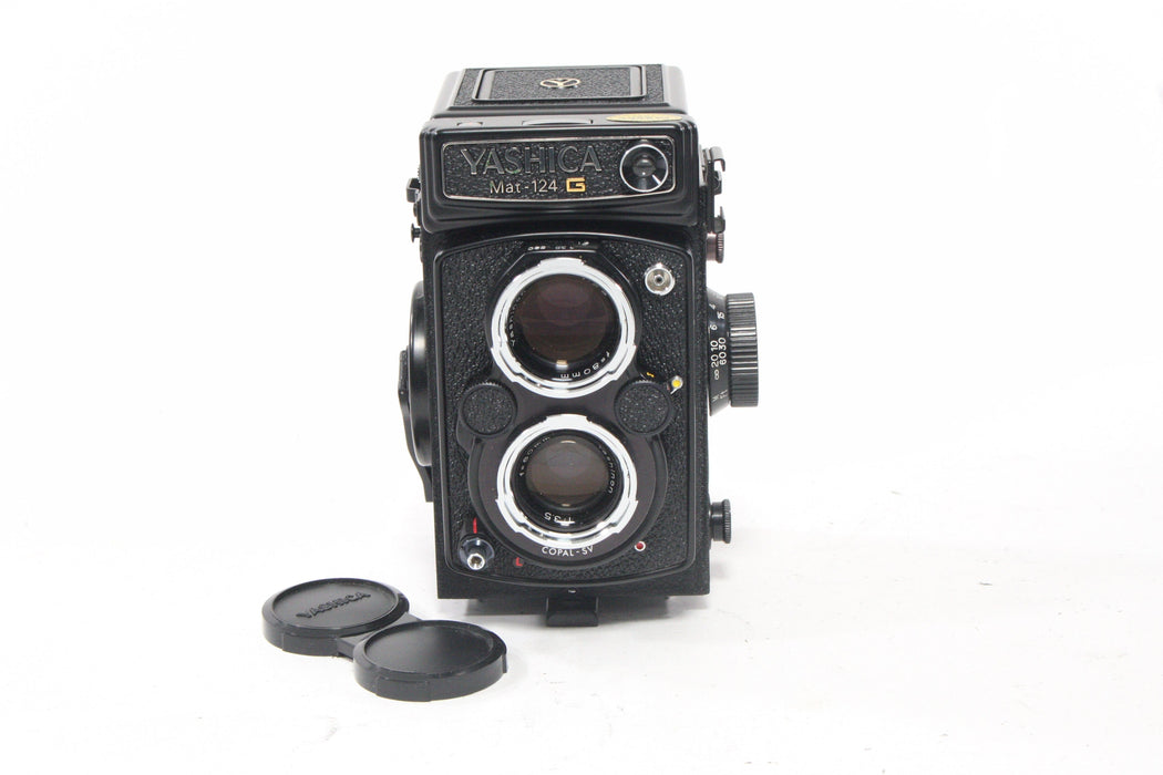 Yashica Mat 124G Medium Format Camera with Case