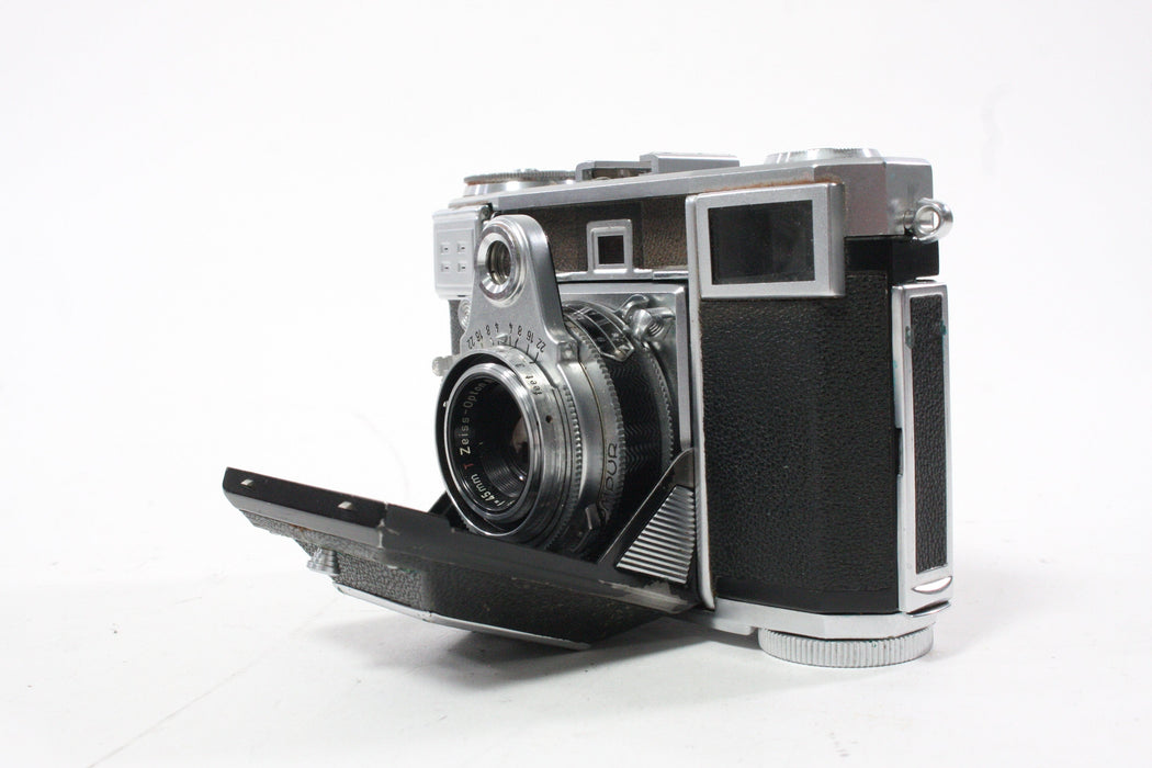 Zeiss Ikon Contessa 533/24 with a Tessar 45mm f/2.8 Lens AS-IS