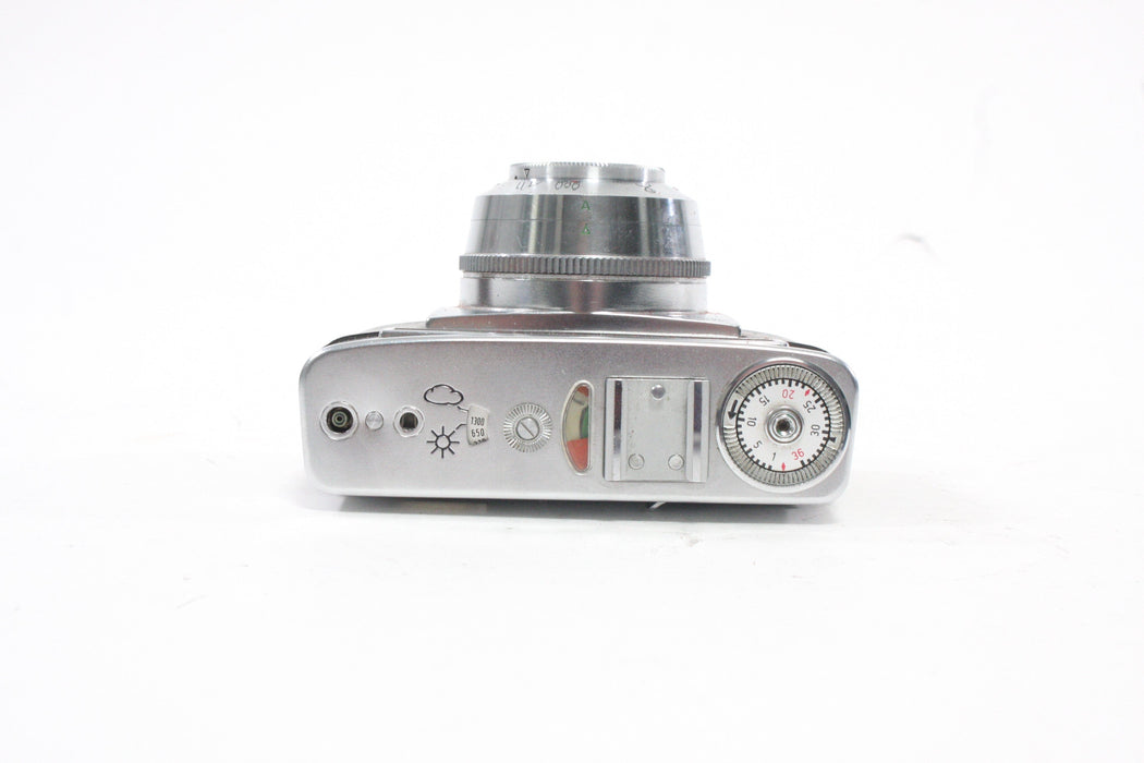Zeiss Ikon Tenax with Tessar 50mm f/2.8 Lens